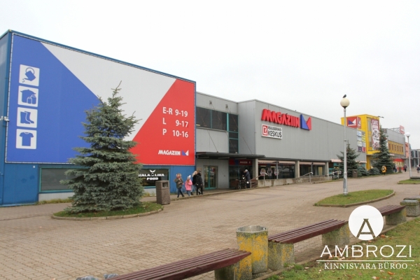 Commercial space for rent in the shopping center. on the very passing street of the city of sillamae, Viru pst. 2a