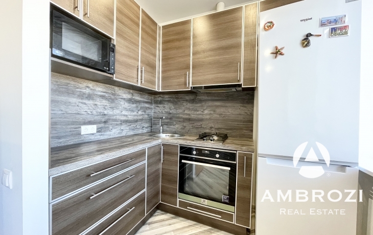 Excellent accommodation! Near the city beach and a beautiful promenade 2-room apartment at Ranna 29
