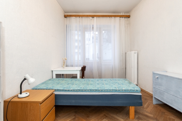 Fully furnished room for rent in the center of the city, Pärnu mnt. 30