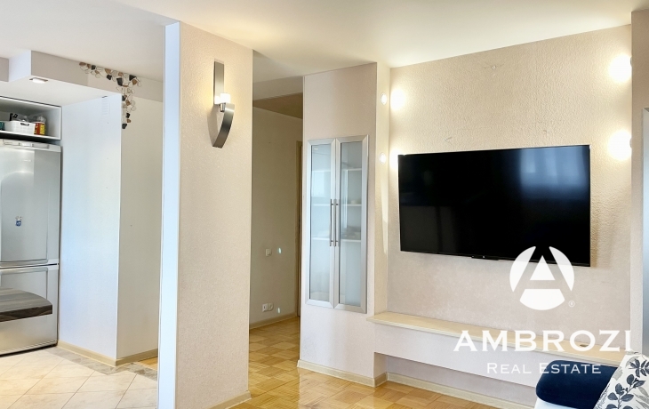 For sale bright 4-room apartment renovated, at Aru 9 in Ahtme