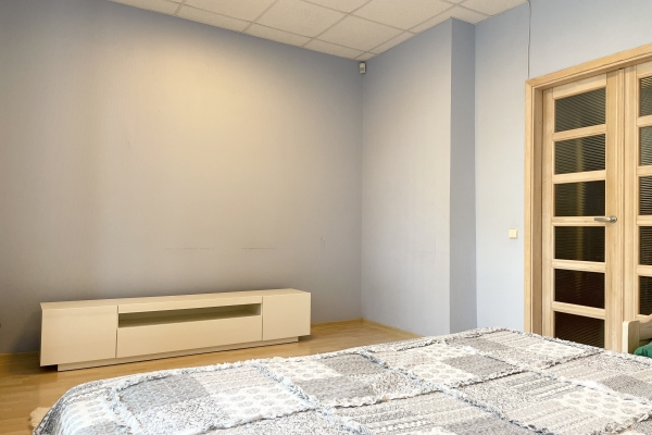 In a house with unique architecture! 4-room apartment near the picturesque sea promenade, V.Majakovski tn 14