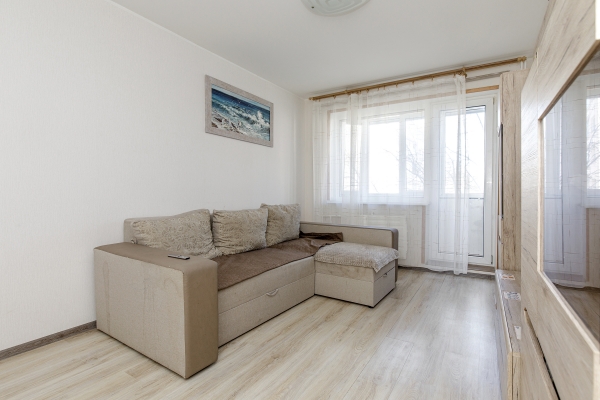 Clean, bright and comfortable 2-room apartment on the second floor, Vilisuu 13