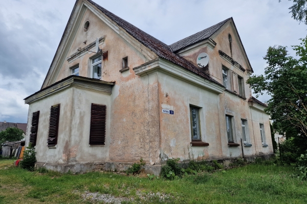 2-room apartment with its own yard in Sompa district, Kohtla-Järve