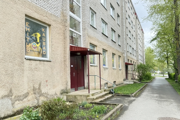 Müüa valgusküllane ja hubane 2-toaline korter aadressil...