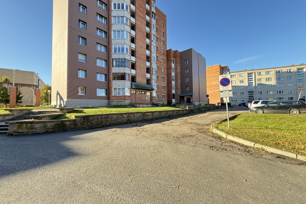 Müüa kahetoaline korter Viru puiesteel Sillamäel, Viru pst. 22a.